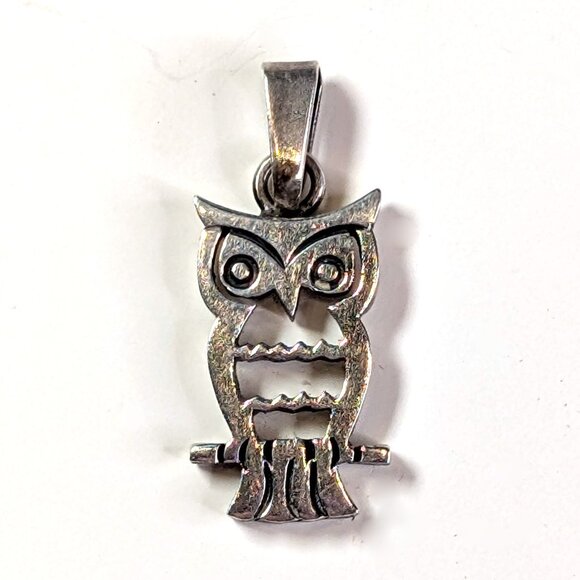 Owl with chain 925 Sterling Mexico charm or pedant - Picture 2 of 6